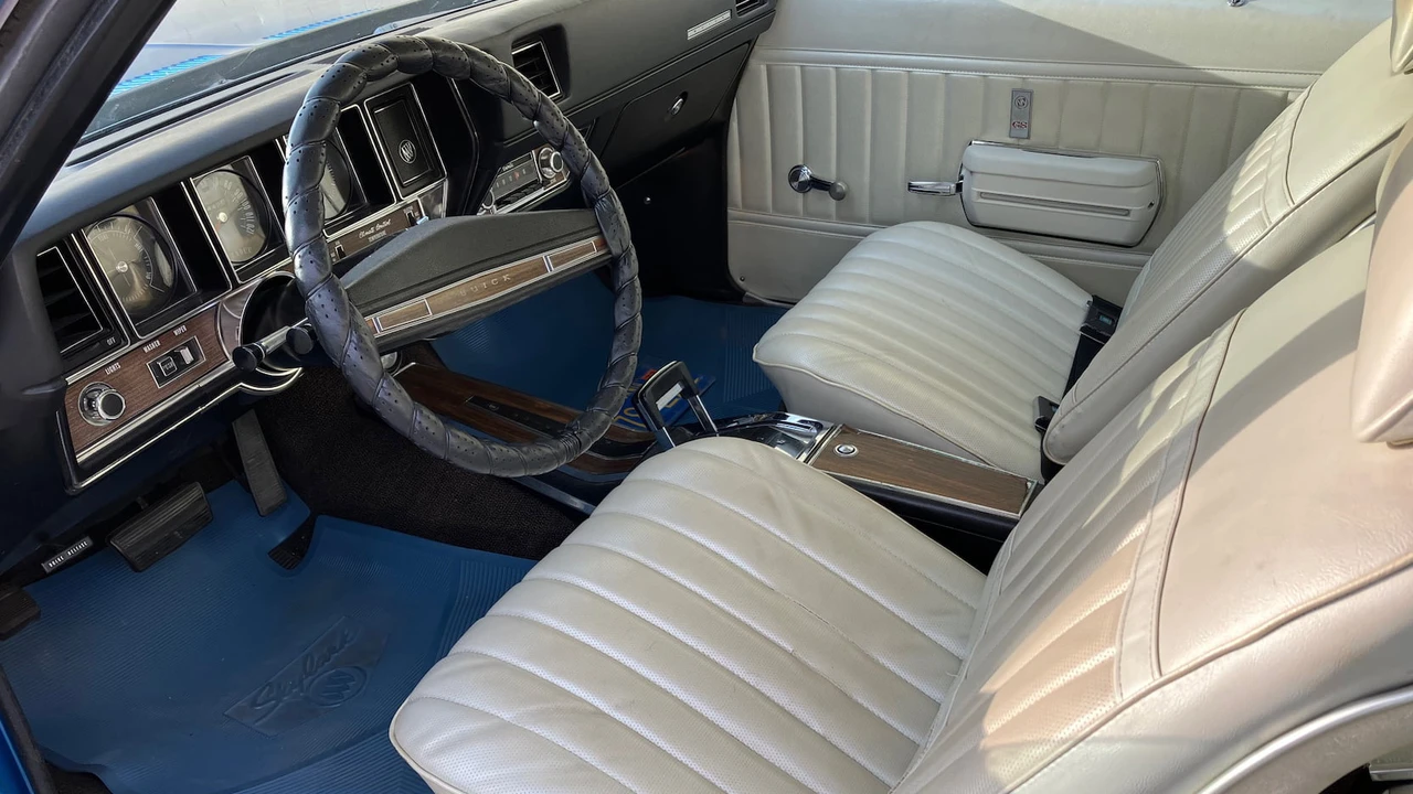 1971 Buick Gran Sport - Image 4 of 18