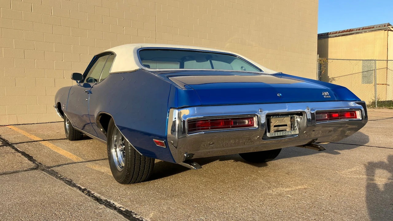 1971 Buick Gran Sport - Image 17 of 18