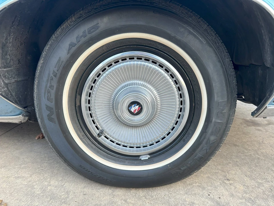 1971 Buick LeSabre - Image 28 of 31