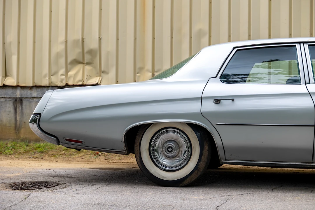 1971 Buick LeSabre - Image 13 of 31
