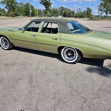 1971 Buick LeSabre Custom Sedan 4D