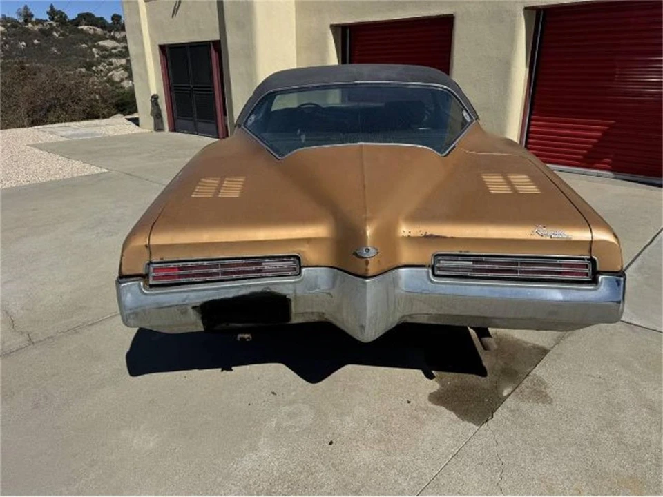 1971 Buick Riviera Boattail 3rd Gen - Image 17 of 23