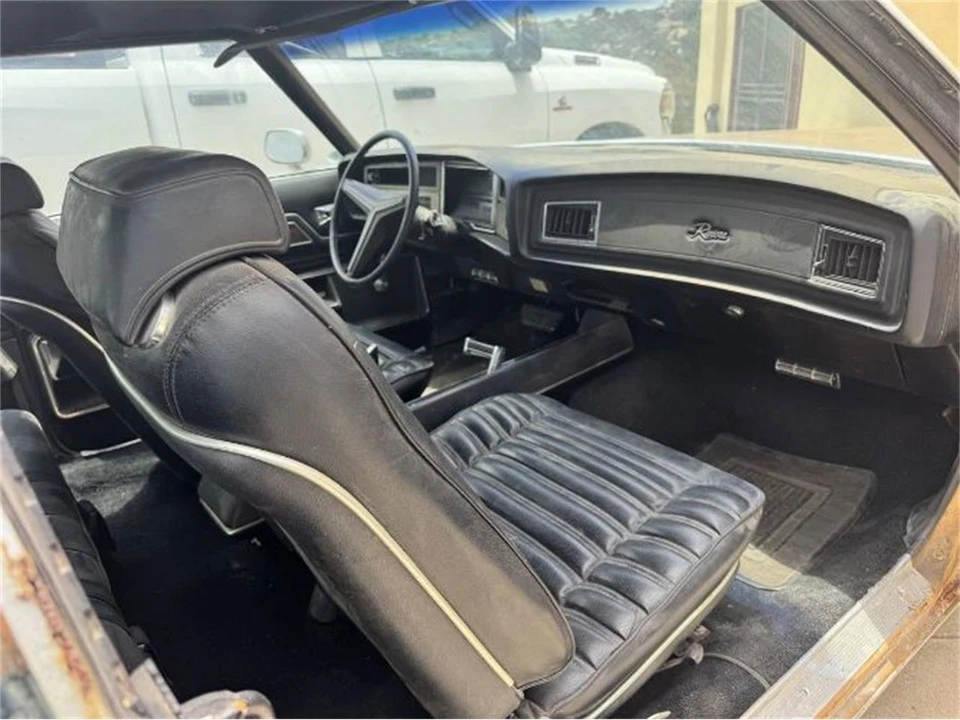 1971 Buick Riviera Boattail 3rd Gen - Image 11 of 23