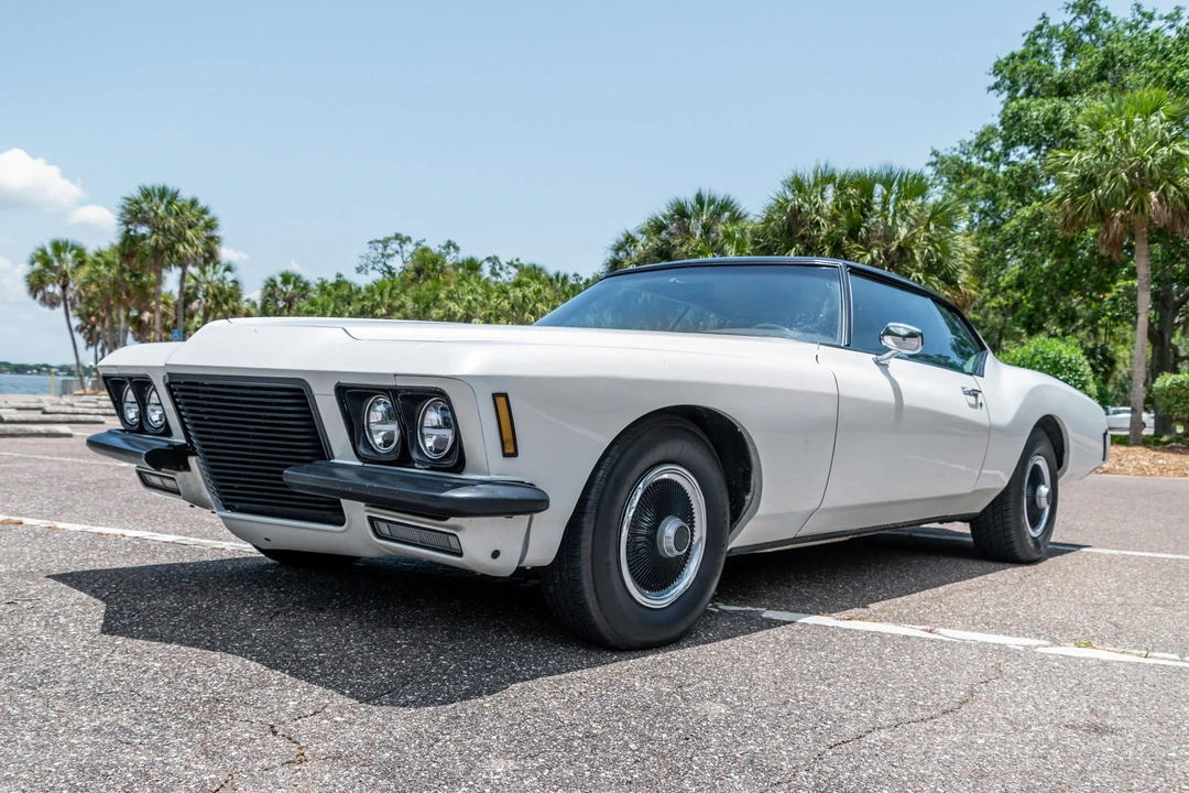 1971 Buick Riviera Boattail 3rd Gen - Image 9 of 31