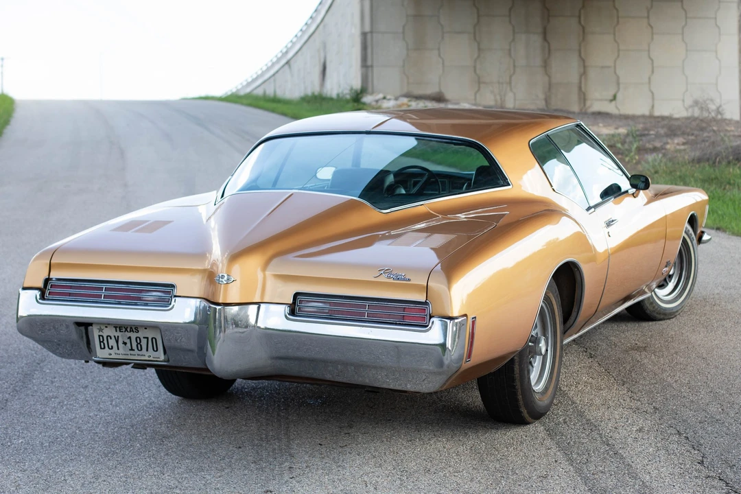 1971 Buick Riviera Boattail 3rd Gen - Image 10 of 31