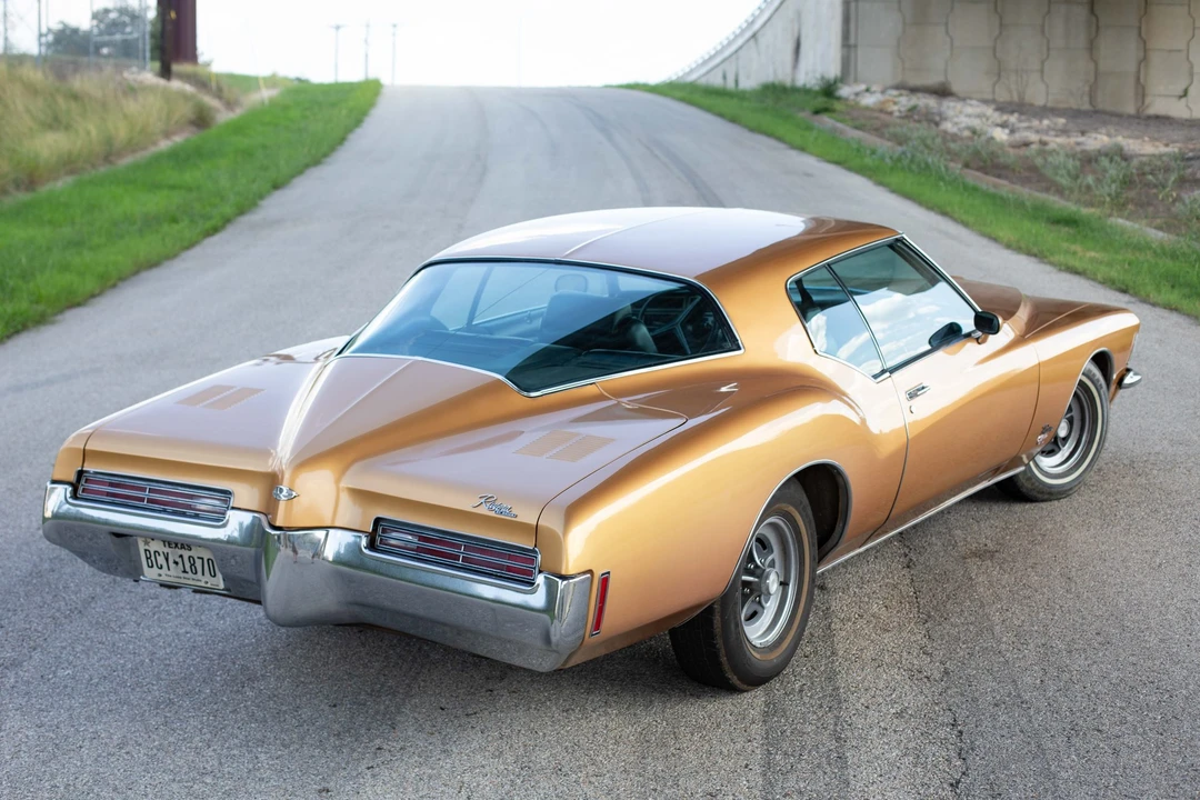 1971 Buick Riviera Boattail 3rd Gen - Image 11 of 31