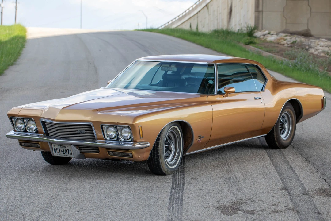 1971 Buick Riviera Boattail 3rd Gen - Image 2 of 31