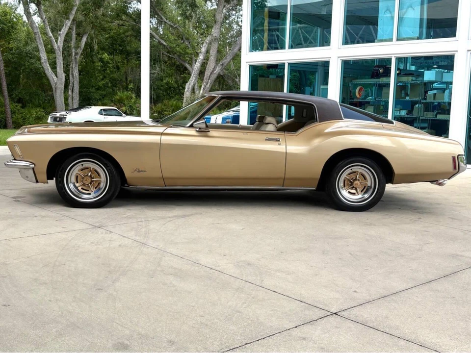 1971 Buick Riviera Boattail 3rd Gen - Image 10 of 31