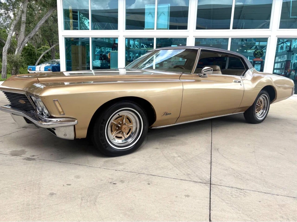 1971 Buick Riviera Boattail 3rd Gen - Image 12 of 31