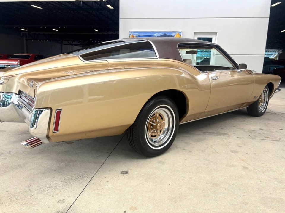 1971 Buick Riviera Boattail 3rd Gen - Image 16 of 31