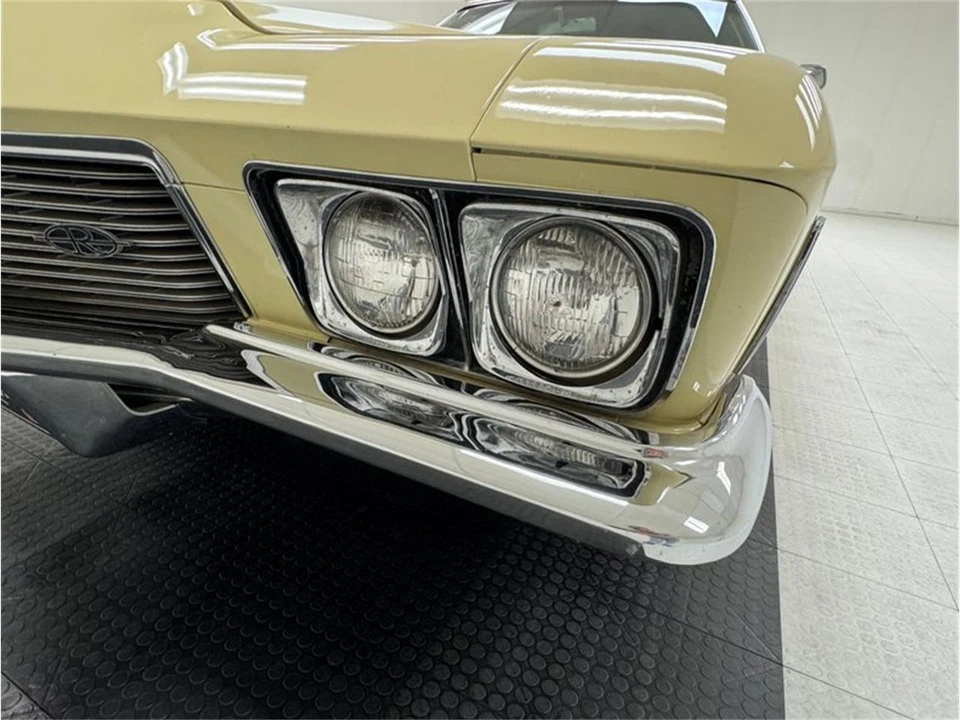 1971 Buick Riviera Boattail 3rd Gen - Image 10 of 31