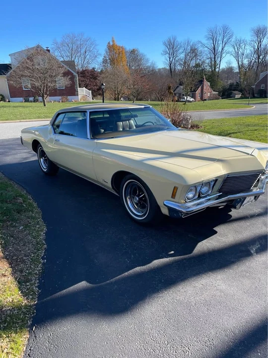 1971 Buick Riviera Boattail 3rd Gen - Image 2 of 20