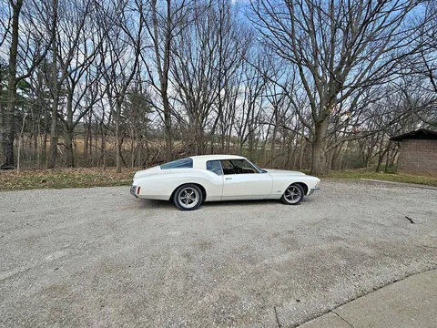 1971 Buick Riviera Coupe 2D