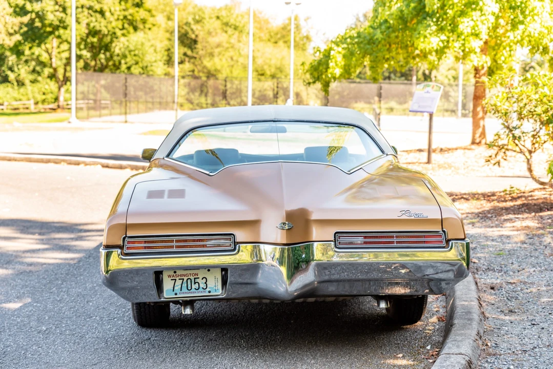 1971 Buick Riviera Boattail 3rd Gen - Image 15 of 31