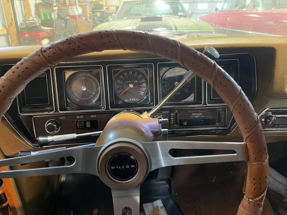 1971 Buick Gran Sport - Image 14 of 21