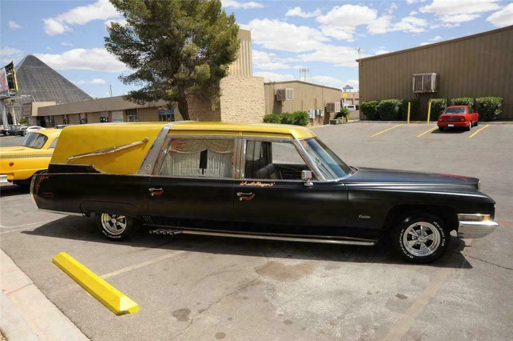 1971 Cadillac Series 70 & 75 - Image 4 of 4