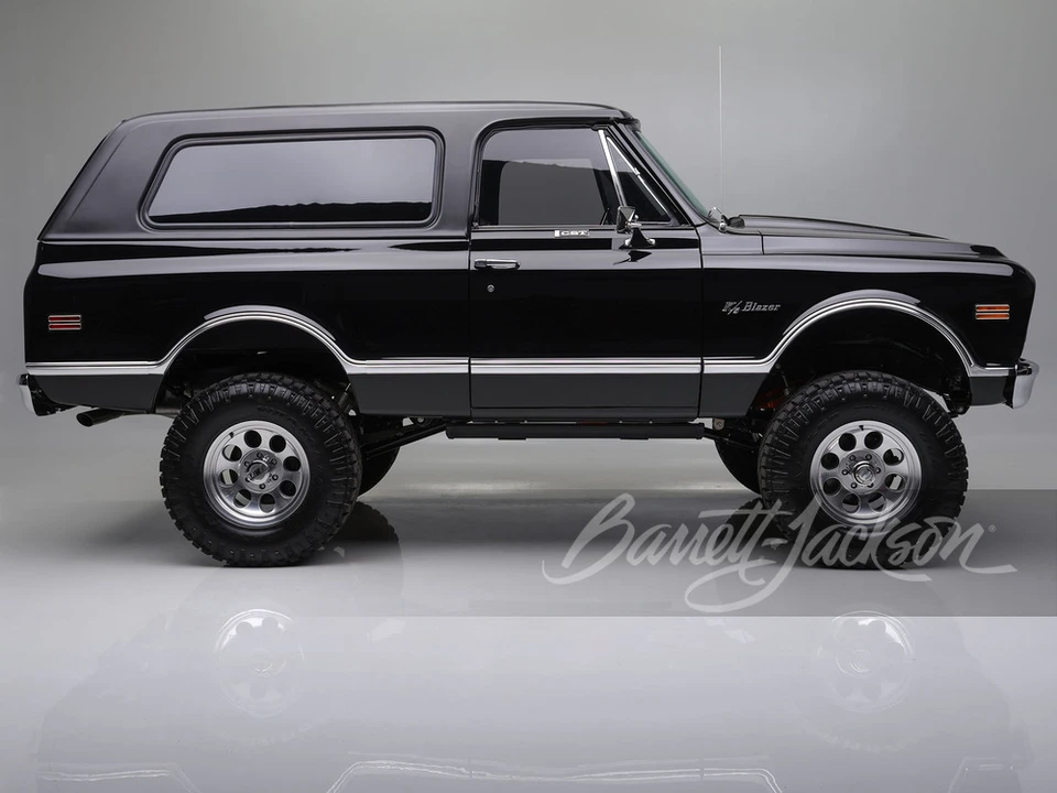 1971 Chevrolet K5 Blazer 1st Gen - Image 11 of 31