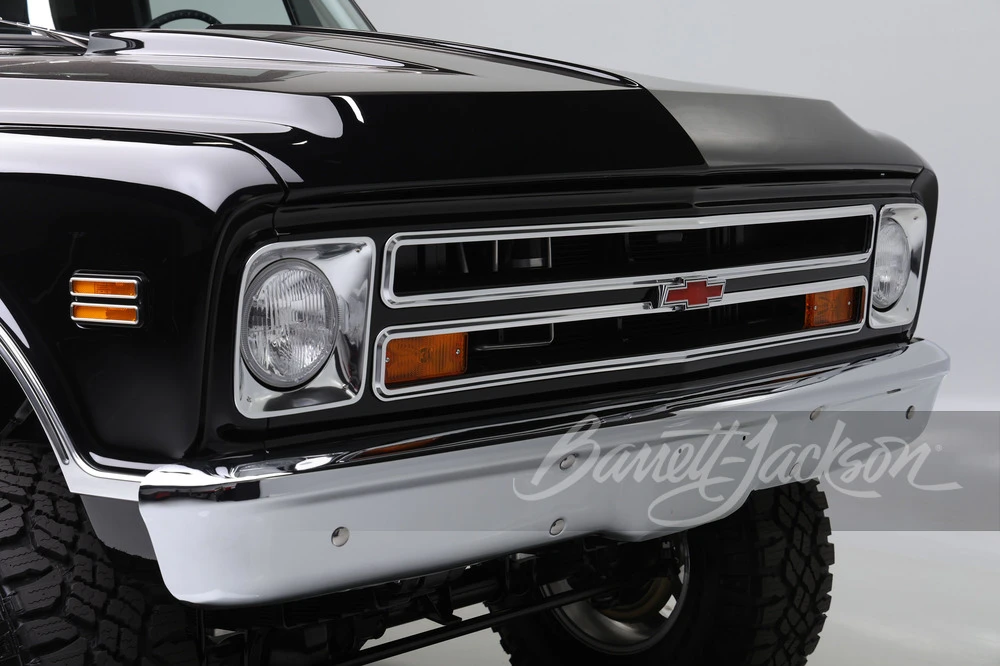 1971 Chevrolet K5 Blazer 1st Gen - Image 13 of 31