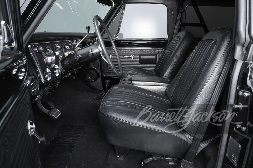 1971 Chevrolet K5 Blazer 1st Gen - Image 16 of 31