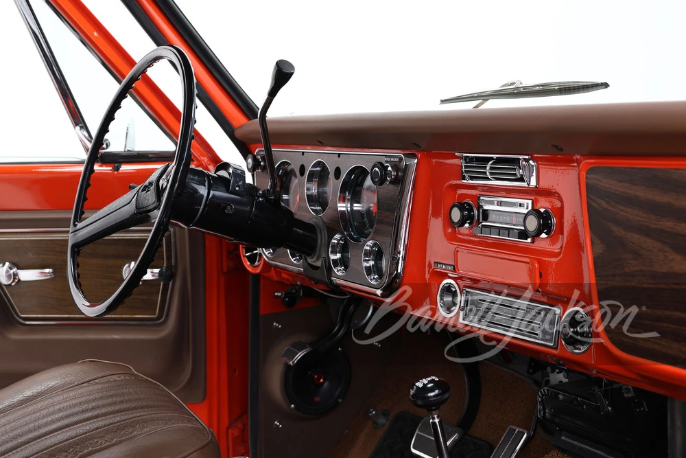1971 Chevrolet K5 Blazer 1st Gen - Image 17 of 31