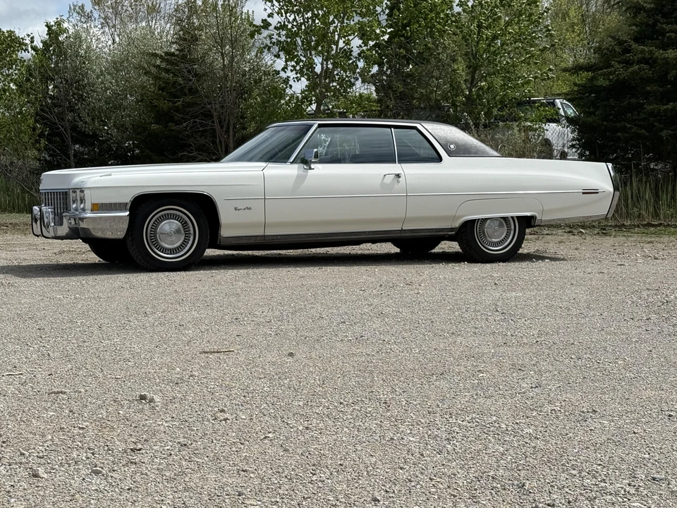 1971 Cadillac DeVille 4th Gen - Image 2 of 31