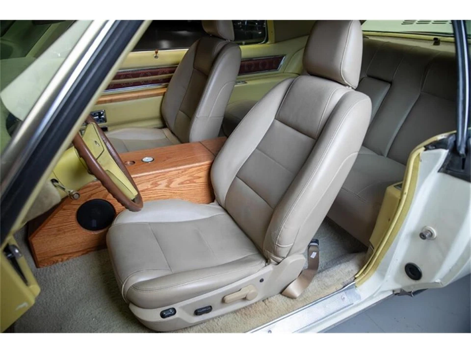 1971 Cadillac DeVille 4th Gen - Image 12 of 24