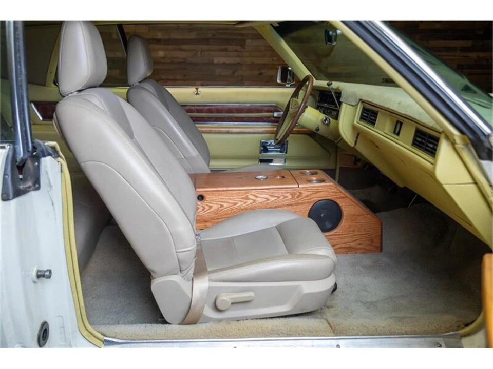 1971 Cadillac DeVille 4th Gen - Image 19 of 24