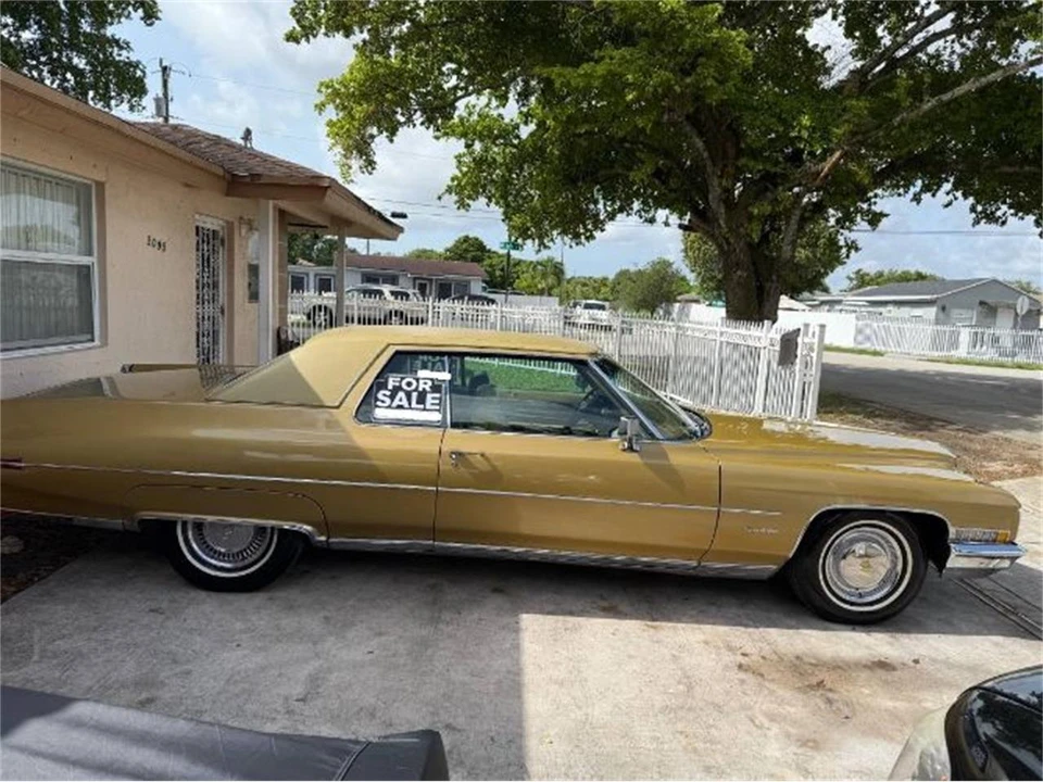 1971 Cadillac DeVille 4th Gen - Image 2 of 21