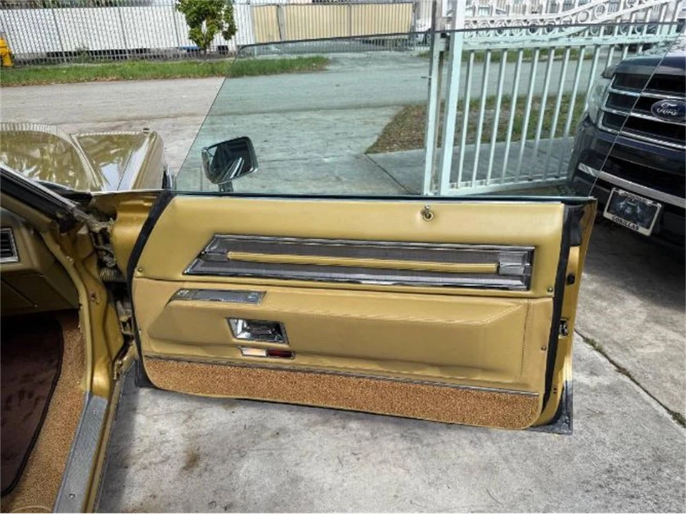 1971 Cadillac DeVille 4th Gen - Image 12 of 21