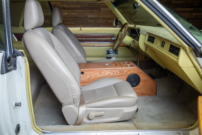 1971 Cadillac DeVille 4th Gen - Image 19 of 24