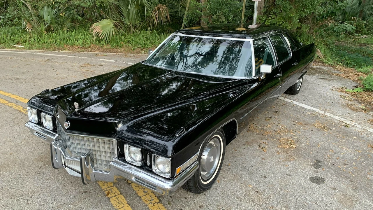1971 Cadillac Series 70 & 75 - Image 31 of 31