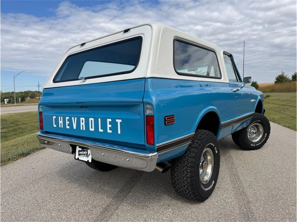 1971 Chevrolet K5 Blazer 1st Gen - Image 29 of 31