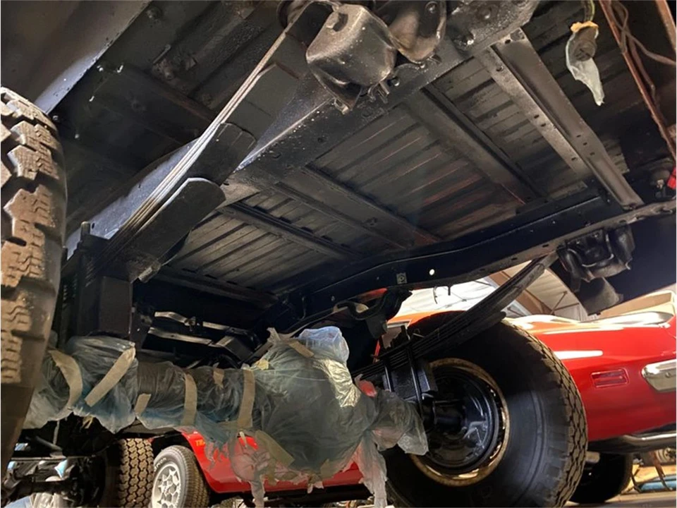 1971 Chevrolet K5 Blazer 1st Gen - Image 17 of 31