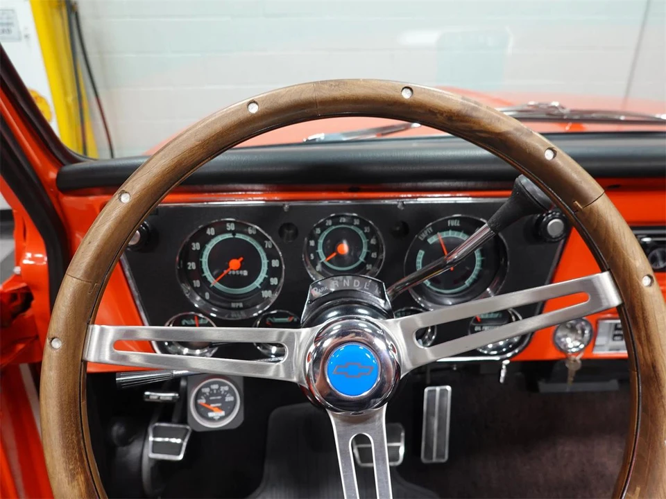 1971 Chevrolet K5 Blazer 1st Gen - Image 16 of 31