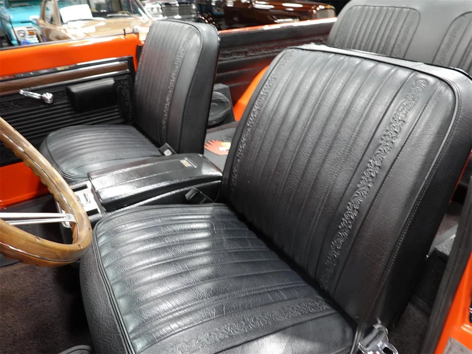 1971 Chevrolet K5 Blazer 1st Gen - Image 19 of 31