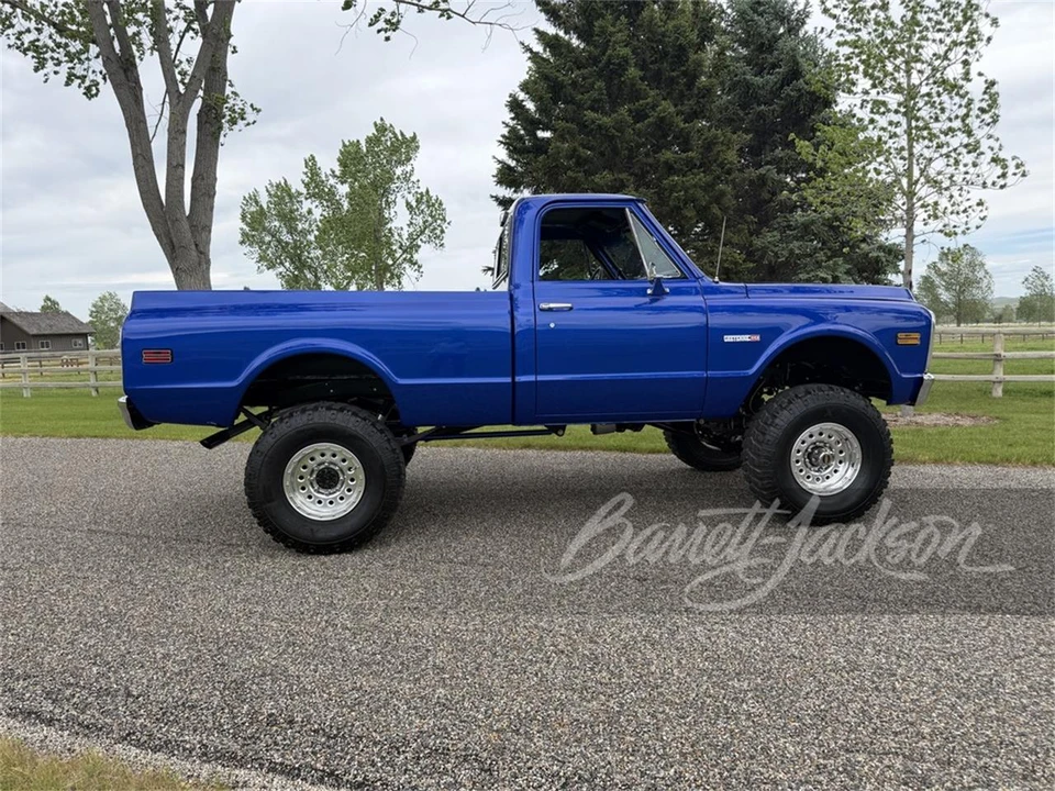 1971 Chevrolet K5 Blazer 1st Gen - Image 2 of 5