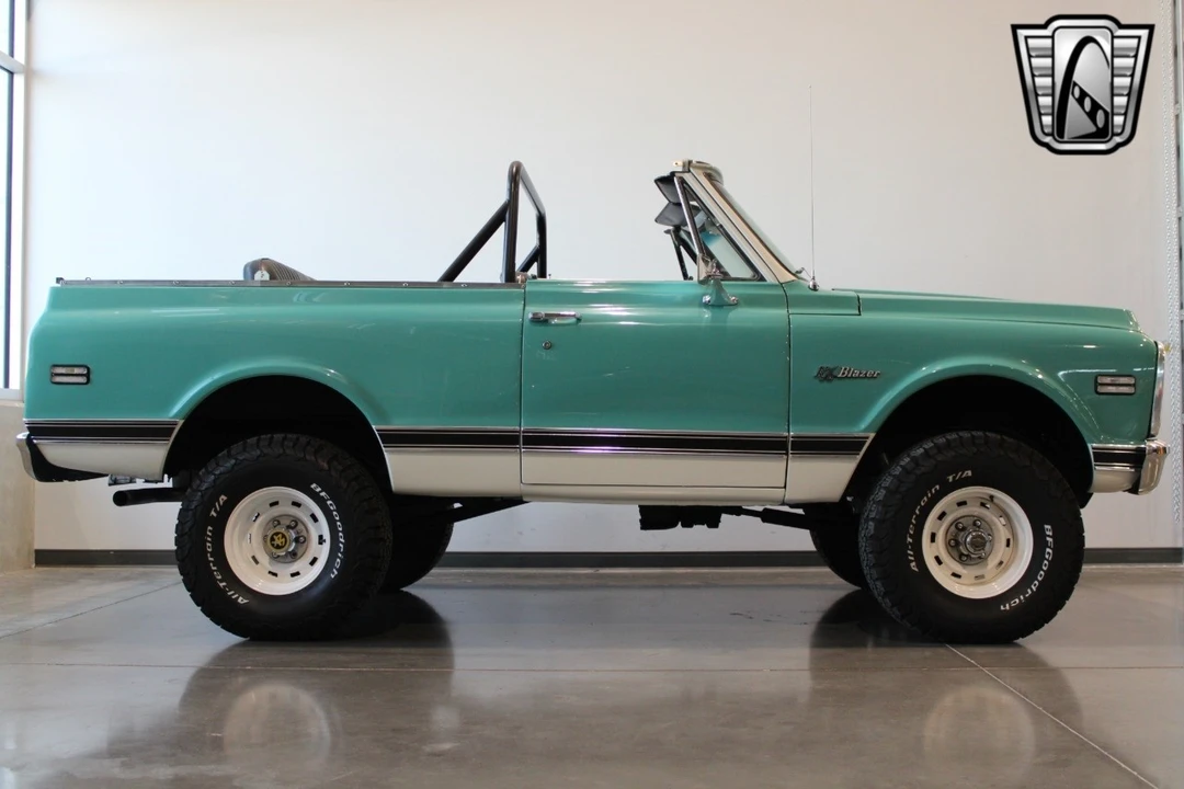 1971 Chevrolet K5 Blazer 1st Gen - Image 17 of 21