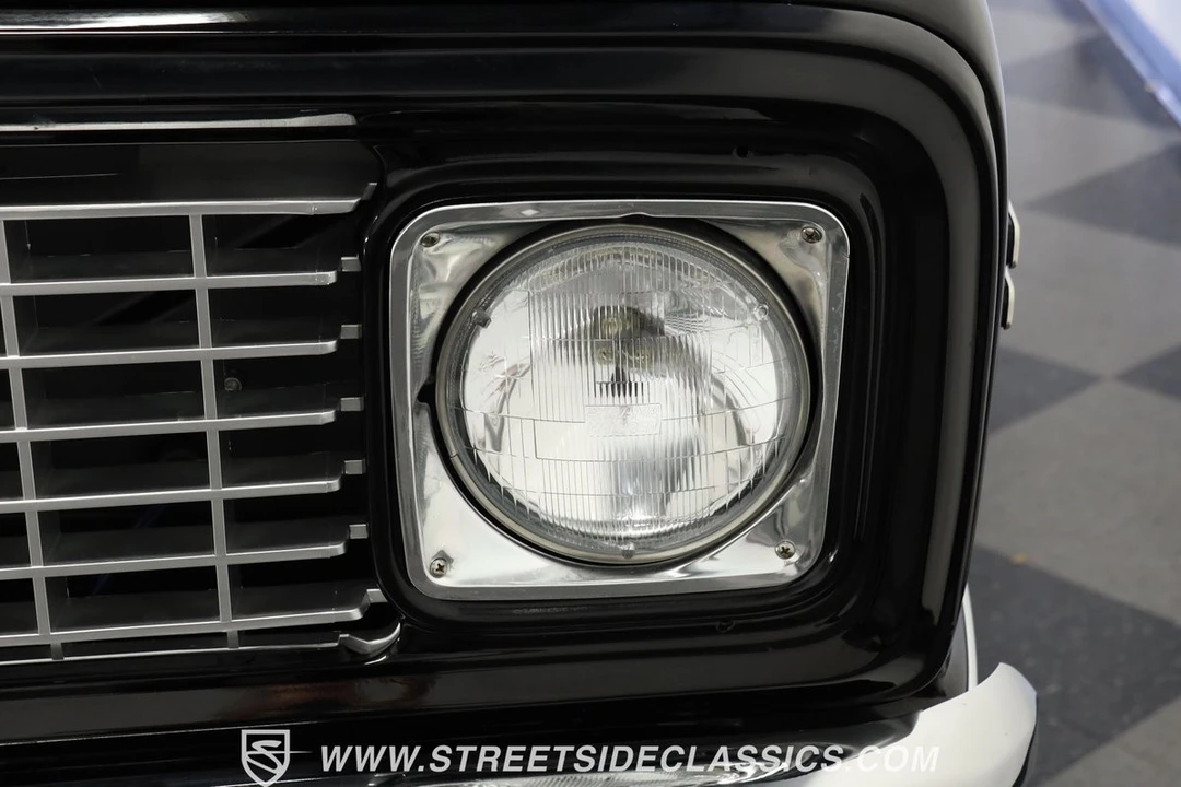 1971 Chevrolet K5 Blazer 1st Gen - Image 20 of 21