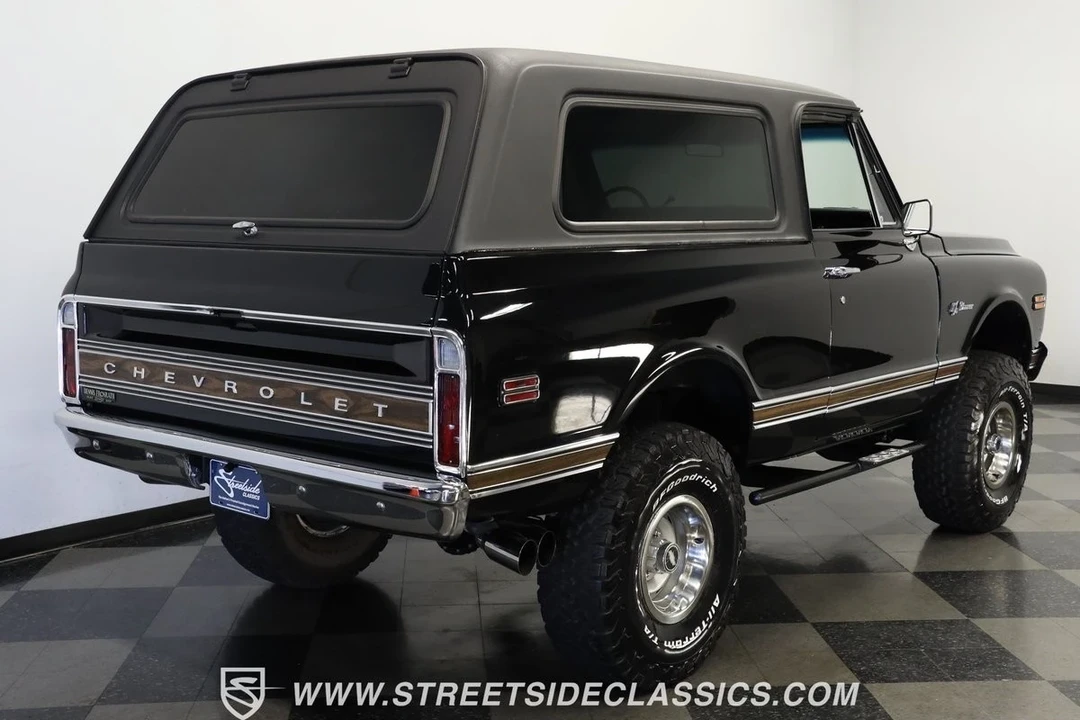 1971 Chevrolet K5 Blazer 1st Gen - Image 11 of 21