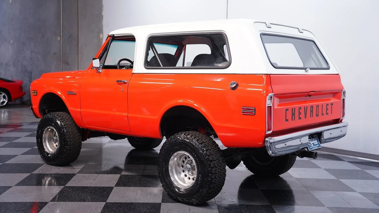 1971 Chevrolet K5 Blazer 1st Gen - Image 7 of 12