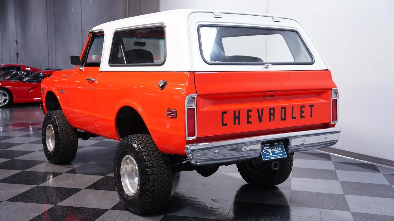 1971 Chevrolet K5 Blazer 1st Gen - Image 8 of 12