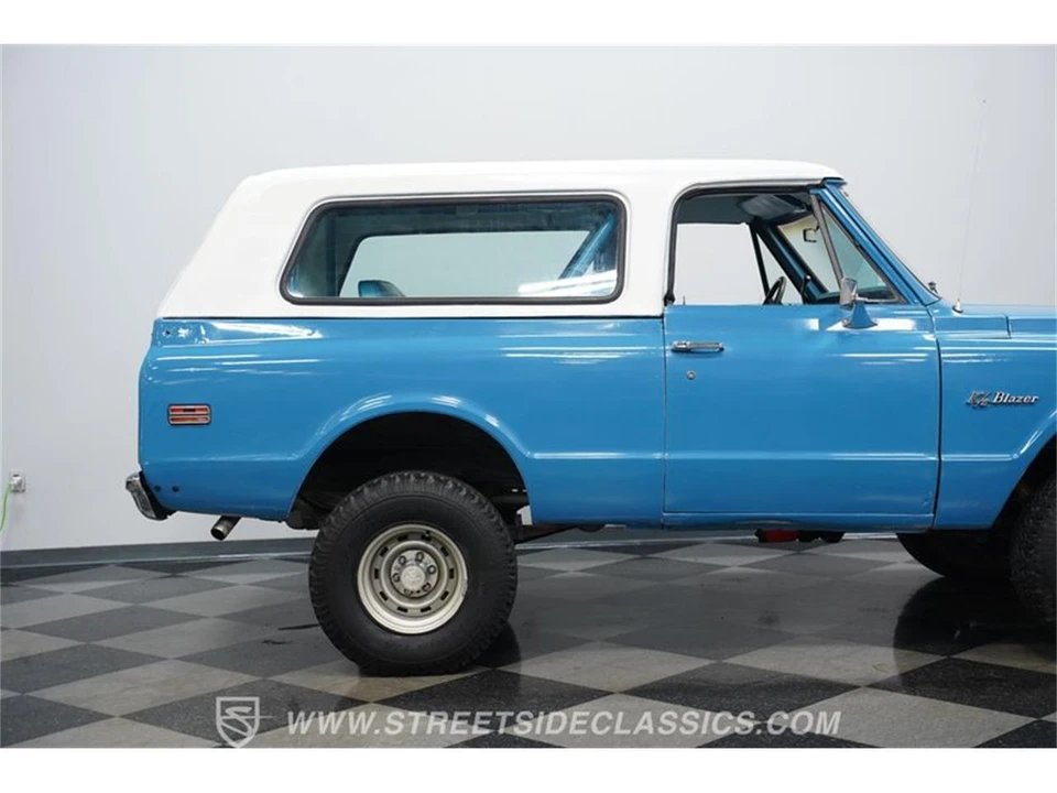 1971 Chevrolet K5 Blazer 1st Gen - Image 27 of 31