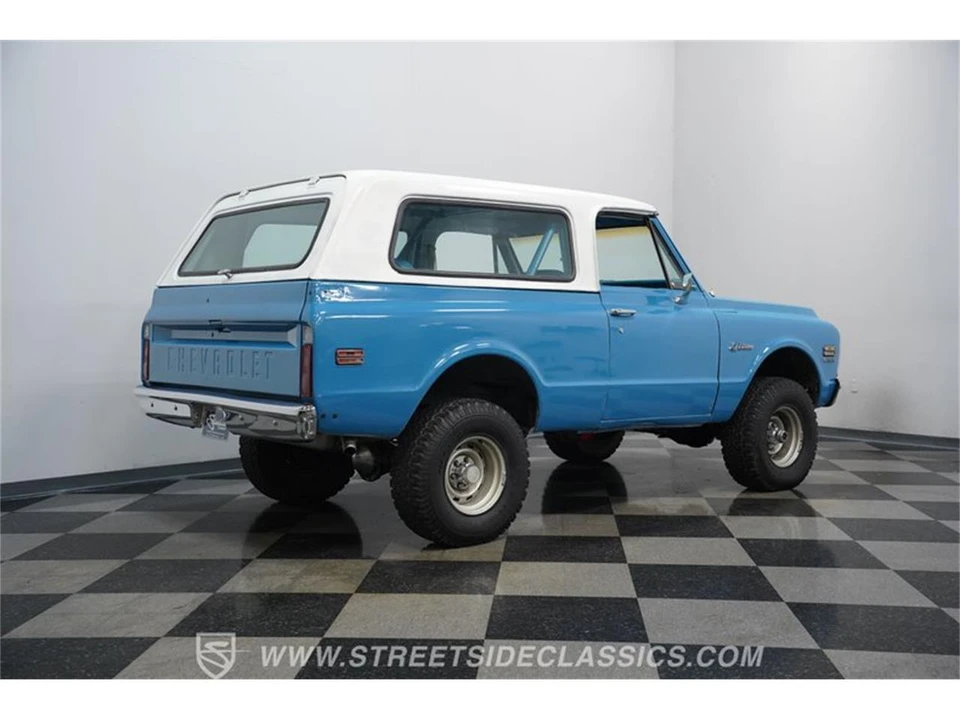 1971 Chevrolet K5 Blazer 1st Gen - Image 11 of 31
