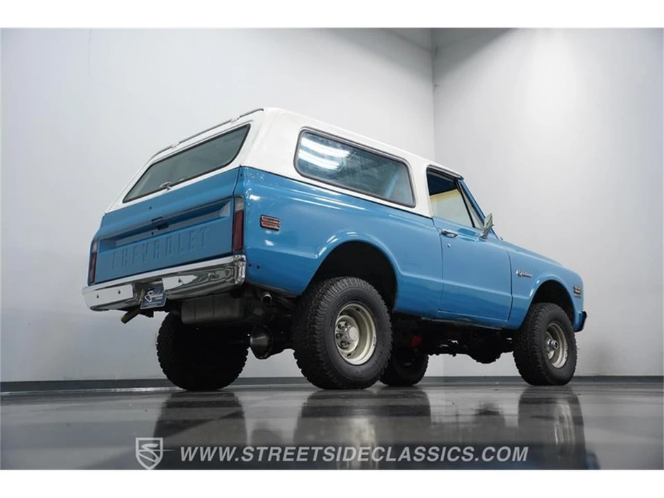 1971 Chevrolet K5 Blazer 1st Gen - Image 25 of 31