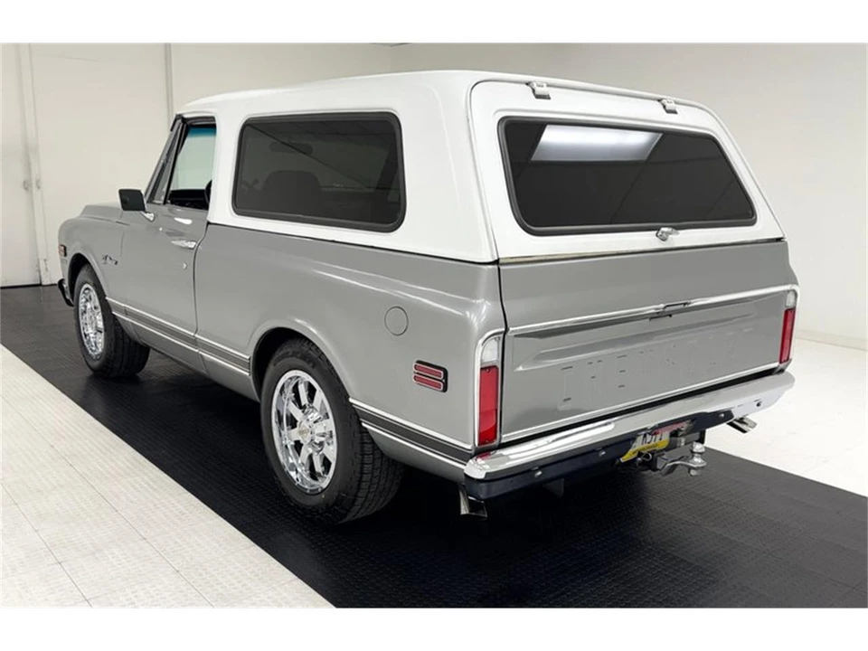 1971 Chevrolet K5 Blazer 1st Gen - Image 3 of 31