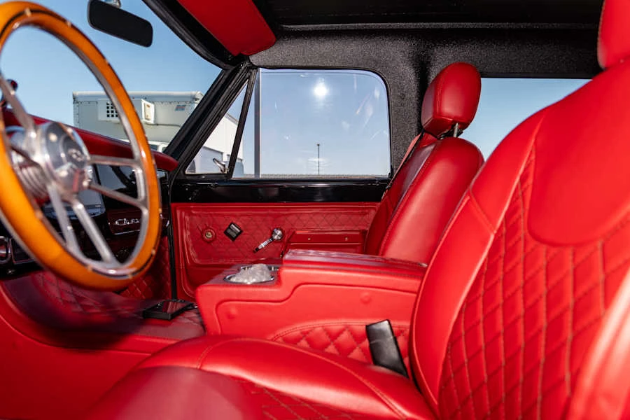1971 Chevrolet K5 Blazer 1st Gen - Image 21 of 31