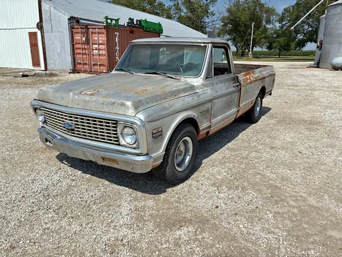 1971 Chevrolet C10 Custom Deluxe