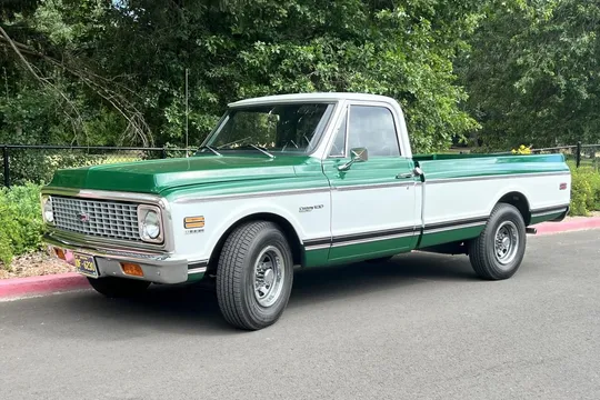 1971 Chevrolet C20 Custom Deluxe Pickup