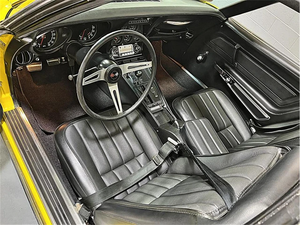 1971 Chevrolet Corvette C3 - Image 13 of 31