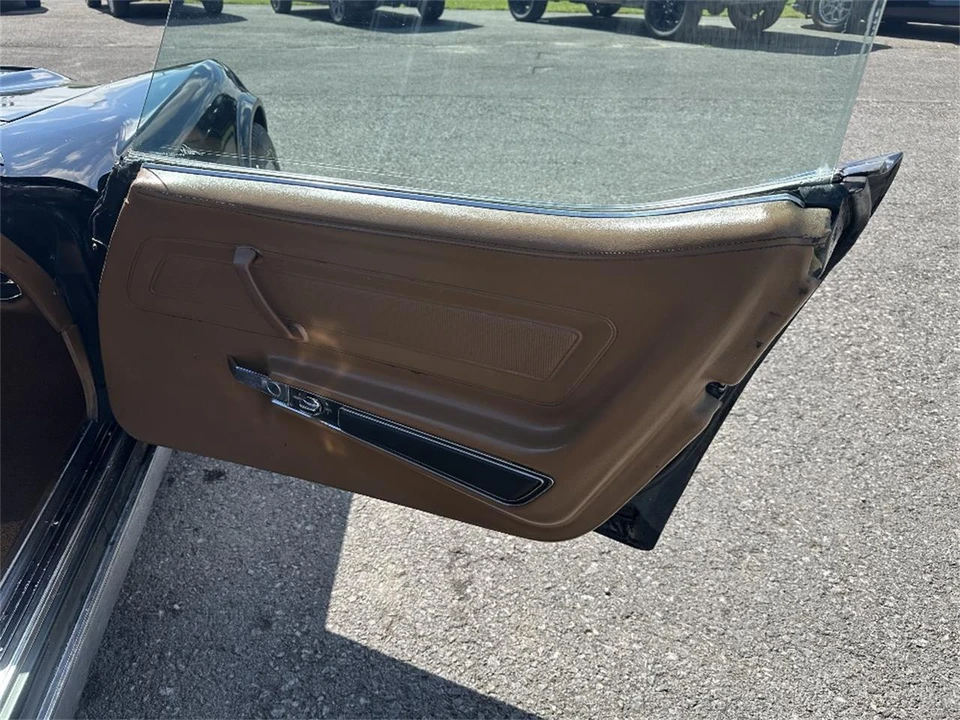 1971 Chevrolet Corvette C3 - Image 19 of 31